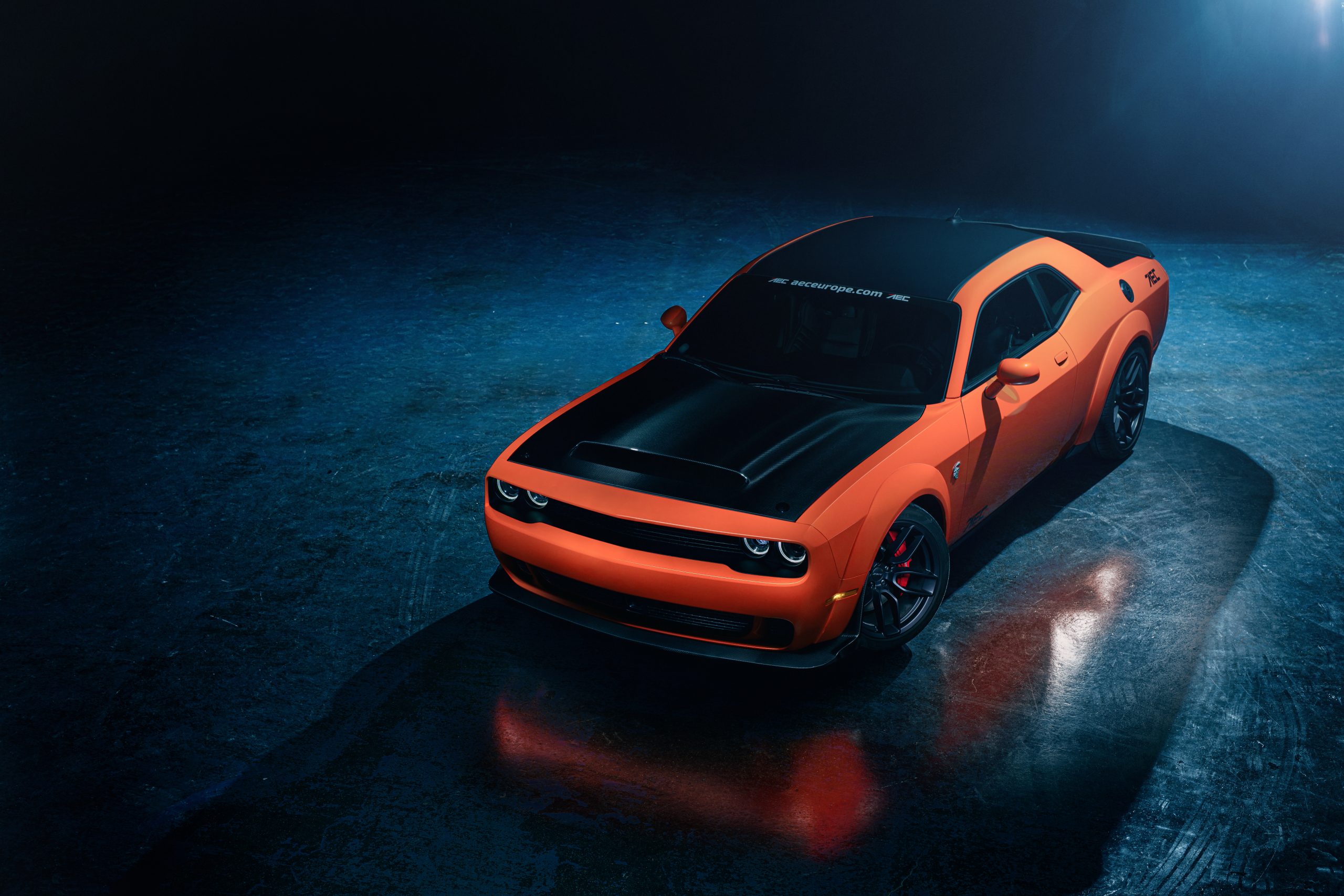 AEC Europe launches 888 hp Dodge Challenger SRT Hellcat XR limited special  edition - AEC